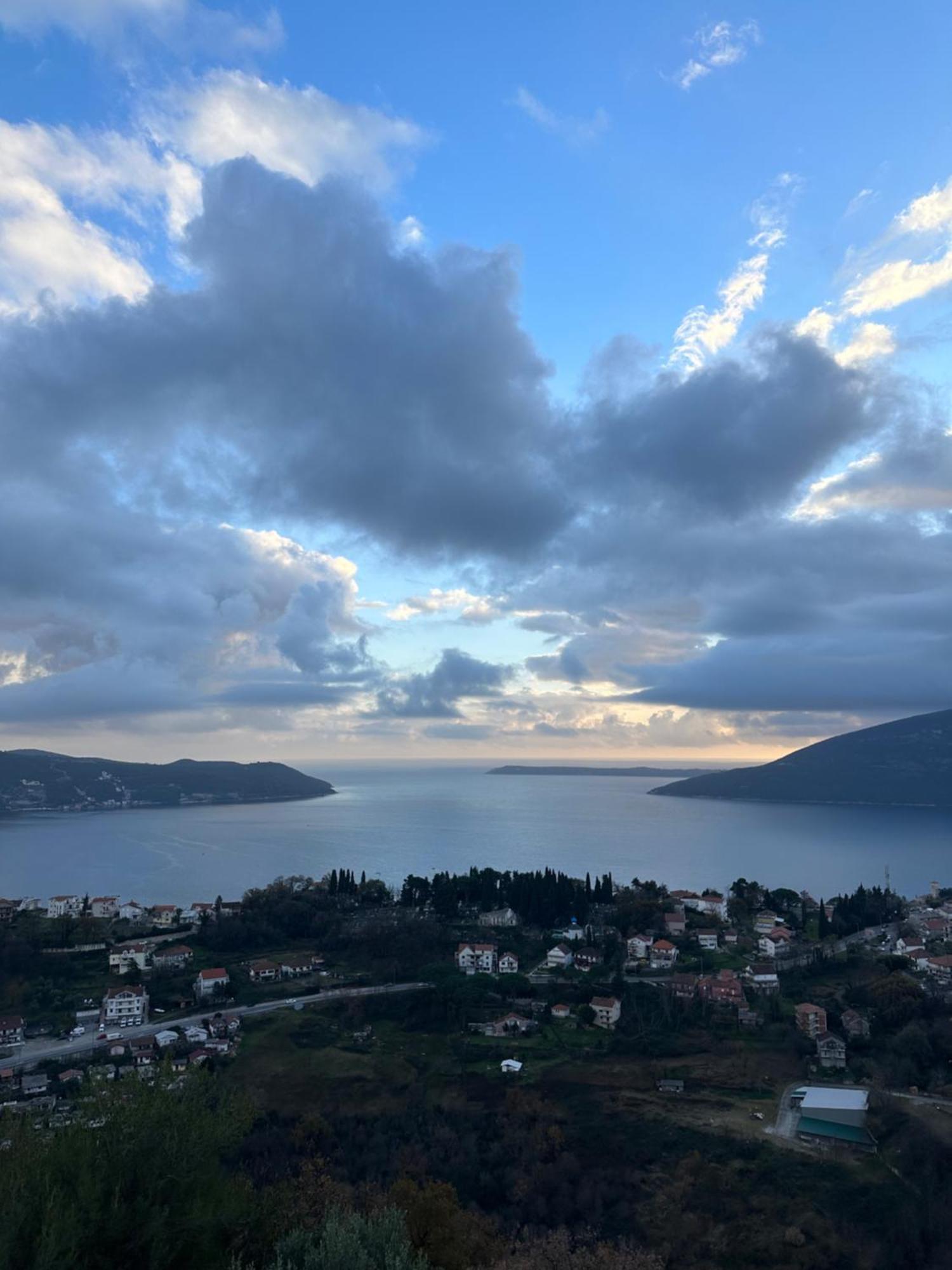 Magnificent Views Apartment Herceg Novi Dış mekan fotoğraf