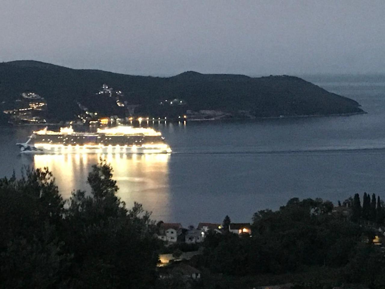 Magnificent Views Apartment Herceg Novi Dış mekan fotoğraf